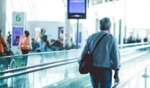 complete domestic flight guide — Complete Domestic Flight Guide: Stress-Free U.S. Travel — Photo by Rafael Rodrigues on Pexels