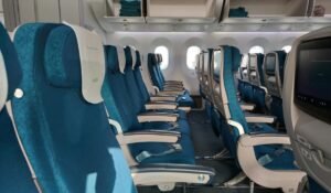 premium economy vs economy worth it — Premium Economy vs Economy: Is It Worth It? — Photo by Long Zhao on Pexels