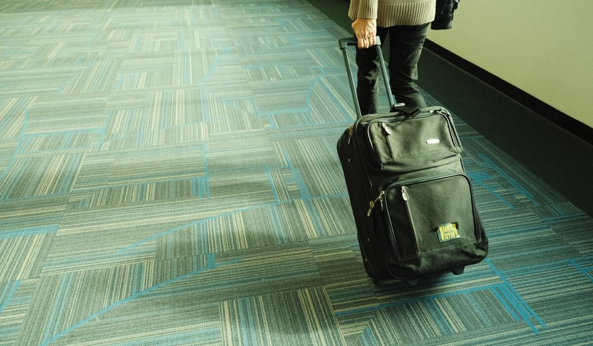 First-Time Solo Air Travel Tips — First-Time Solo Air Travel Tips: Navigate with Ease — Photo by Jake Ryan on Pexels
