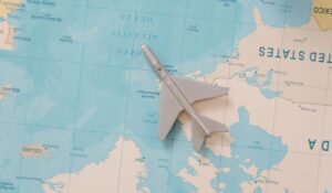 USA airline route networks guide — USA Airline Route Networks Guide: Connecting Cities & Hubs — Photo by Tima Miroshnichenko on Pexels
