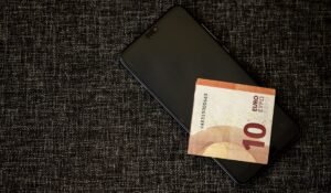 Maximize Flight Cashback — Maximize Flight Cashback: Smart Strategies for 2024-2026 — Photo by Engin Akyurt on Pexels