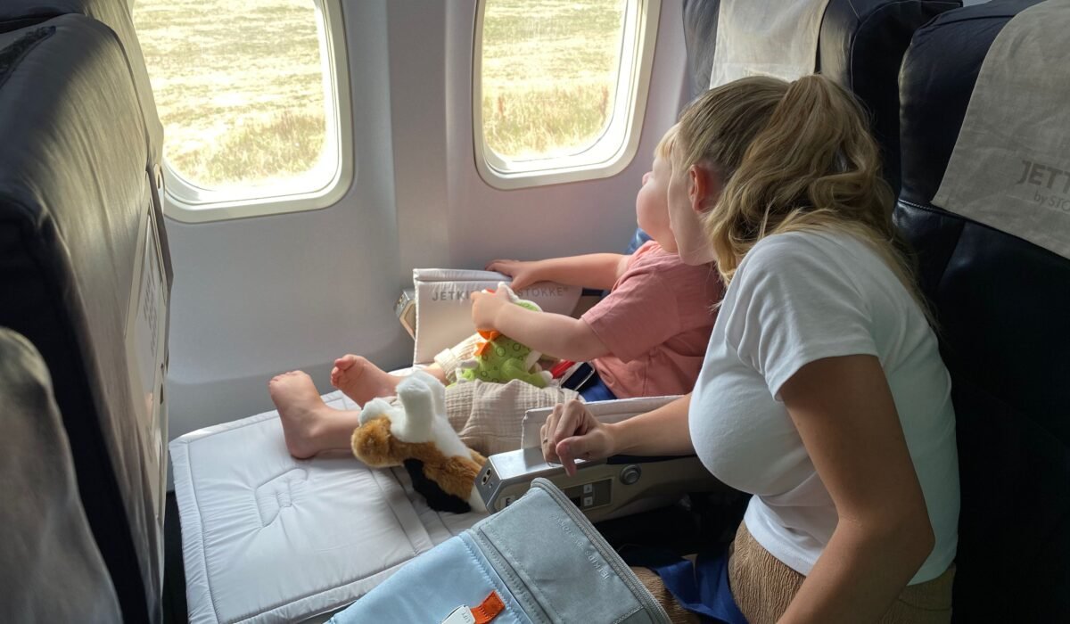 USA airline family seating policies — USA Airline Family Seating Policies: Your 2026 Guide — Photo by Rahul Singh on Pexels